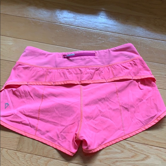 Ivivva Shorts - Picture 2 of 4